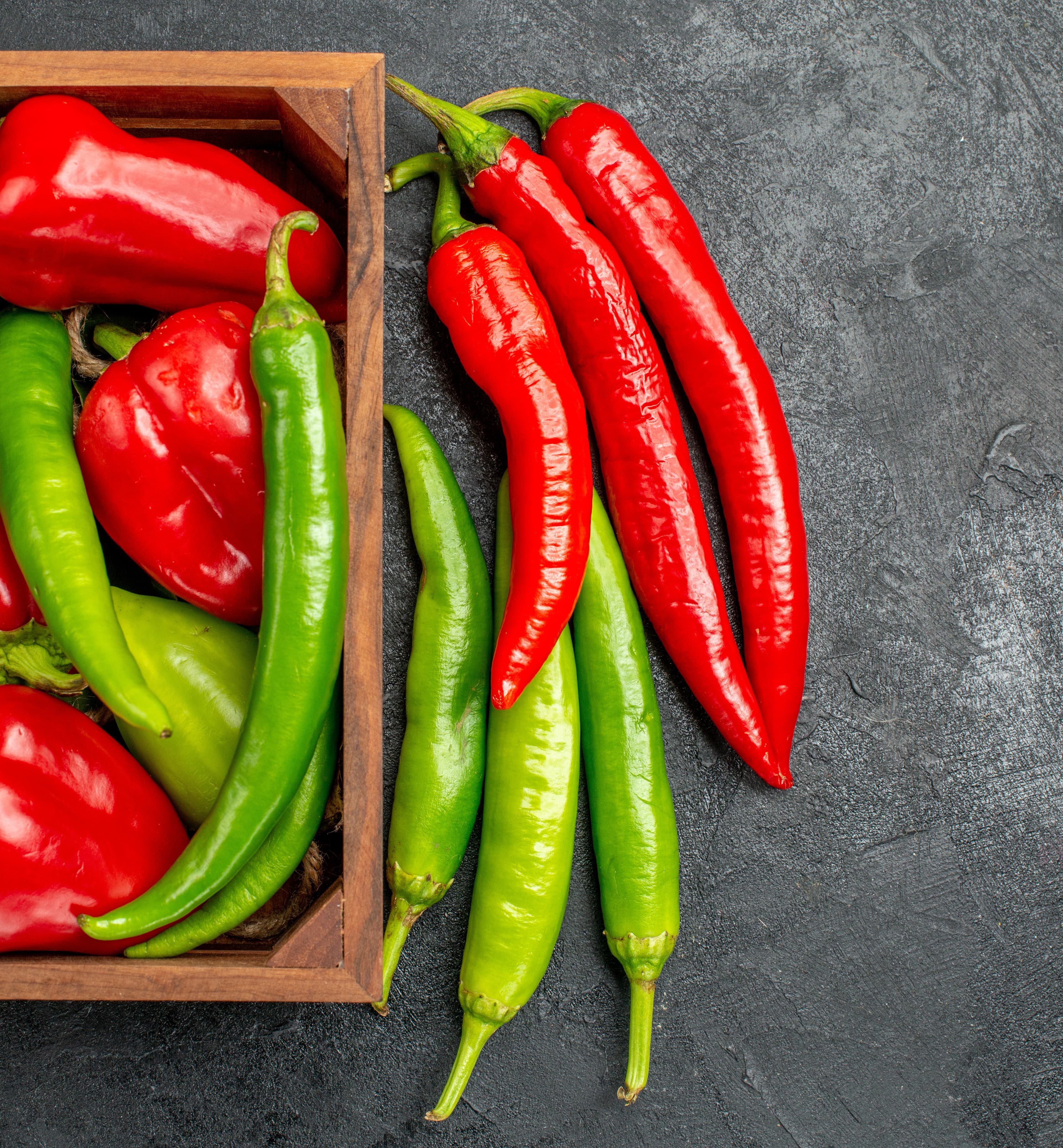 Green & Red Chillies
